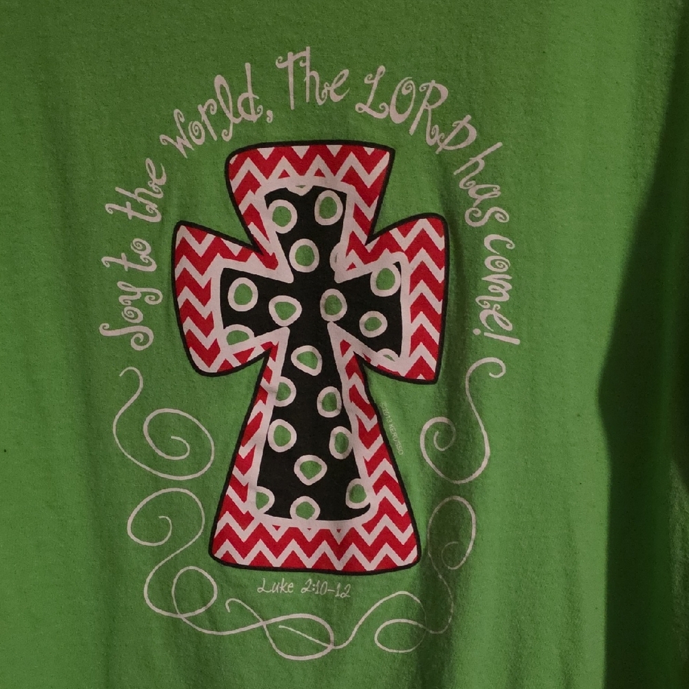 Fruit of the Loom Green Kids Tee with Cross Design